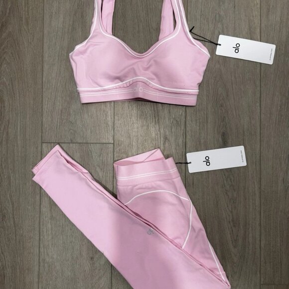 Pink Alo Yoga Airbrush High-Waist Heart Throb Set - Picture 2 of 2